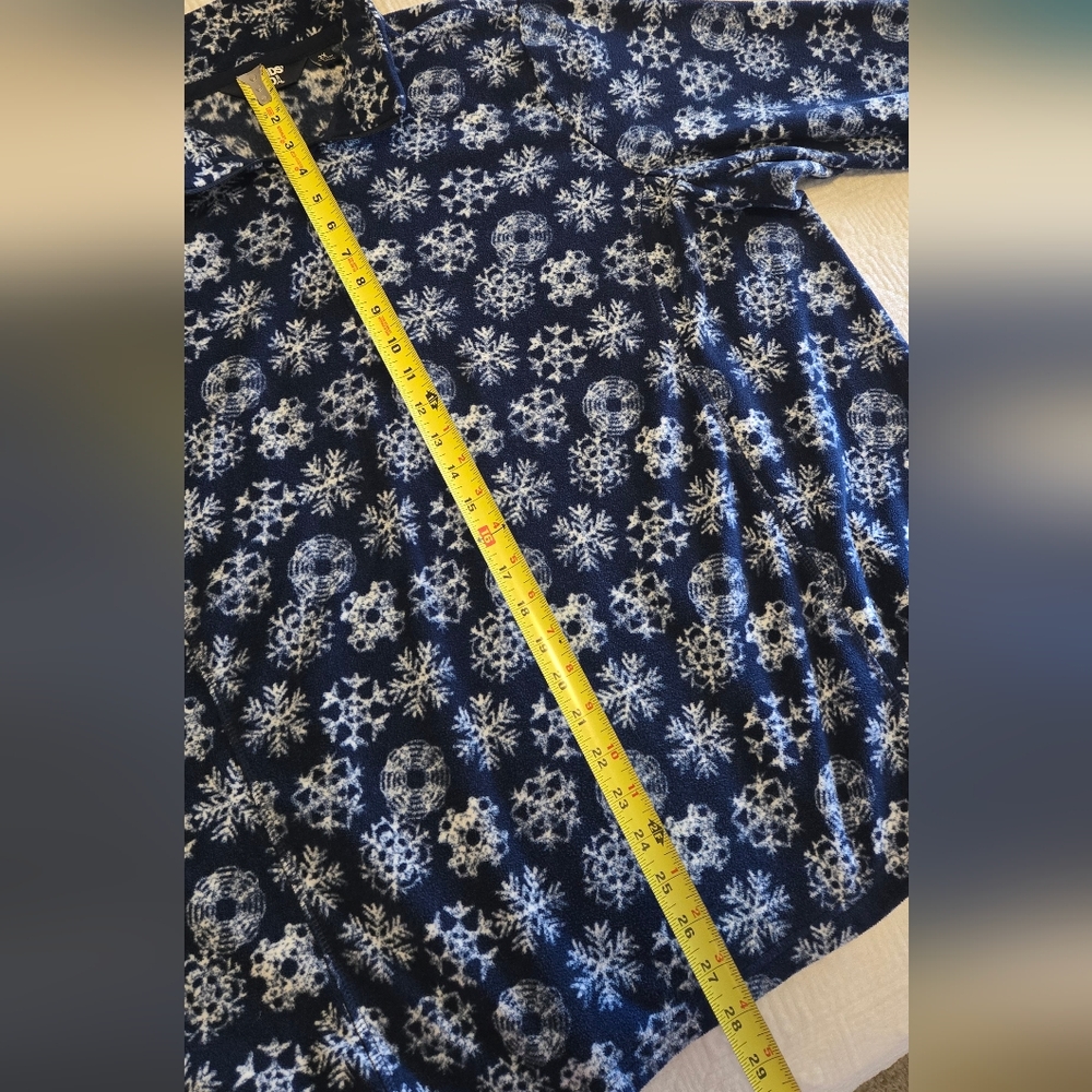 Lands' End Navy Quarter Zip With Snowflake Pattern, Size 2XL - Picture 6 of 7